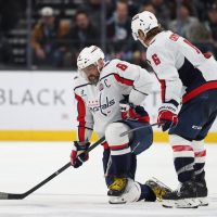 Capitals star Alex Ovechkin has fractured fibula, out 4-6 weeks