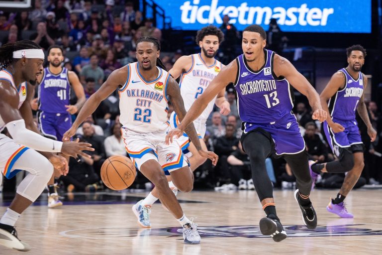 Shai Gilgeous-Alexander rang up 37 points as Thunder beat Kings