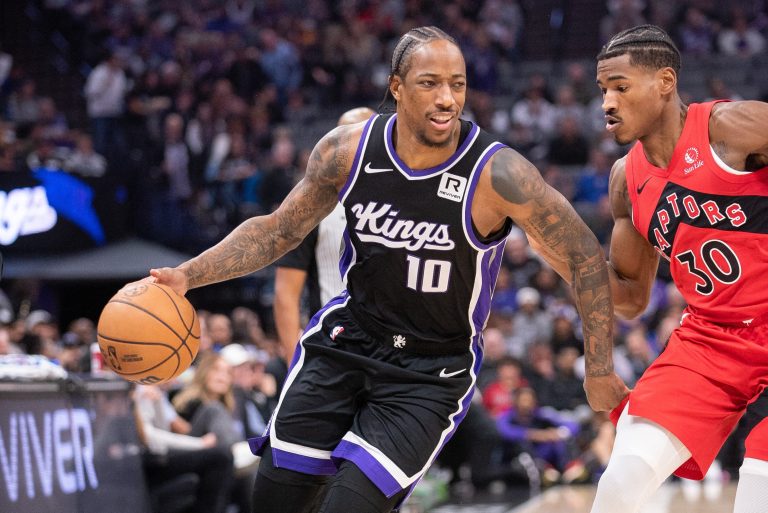 DeMar DeRozan’s 27 points carry Kings past Raptors