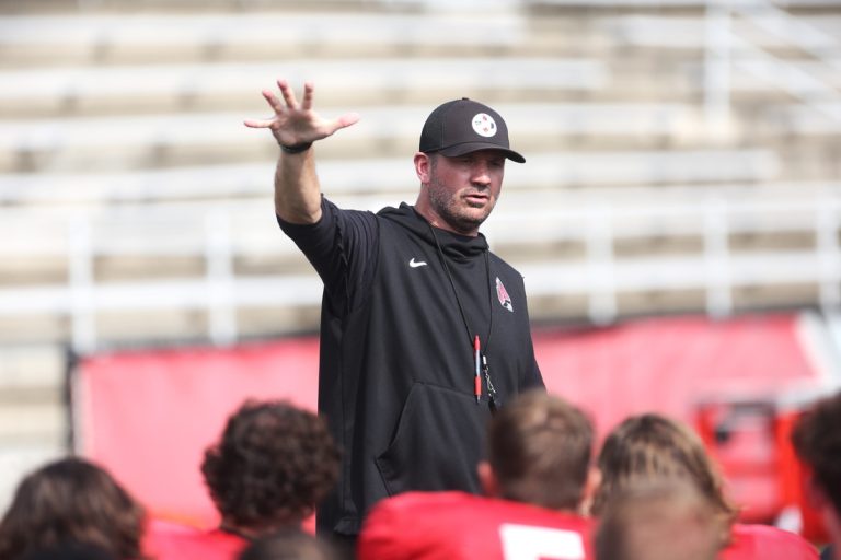 Ball State fires coach Mike Neu in midst of 3-7 season