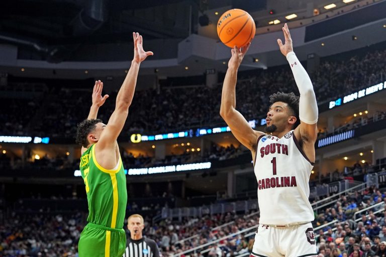 South Carolina easily handles South Carolina State