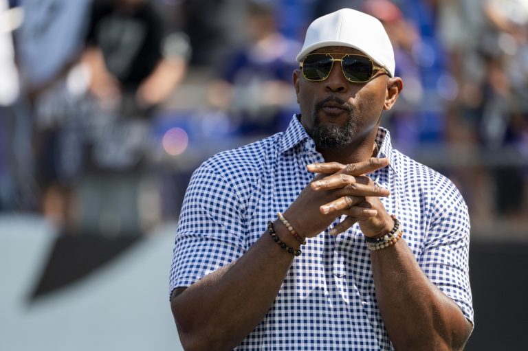 Report: Ray Lewis is potential FAU head coach candidate