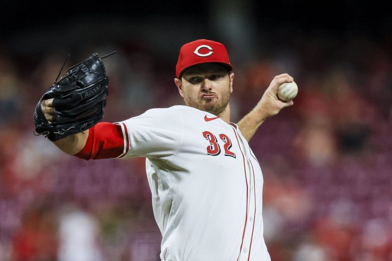 Report: Red Sox signing reliever Justin Wilson