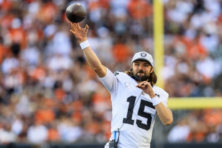 Raiders ride with QB Gardner Minshew despite offensive changes