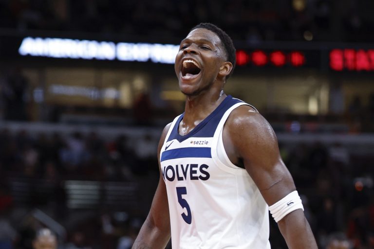 After rallying past Bulls, Wolves eye another win over Blazers