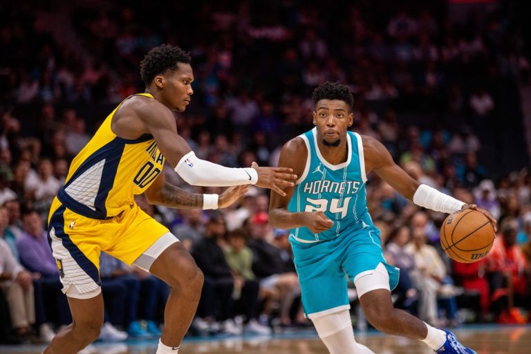 Miller’s third-quarter outburst powers Hornets’ 103-83 win over Indiana