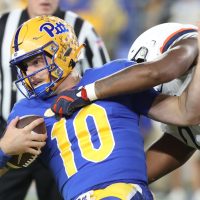 Pitt QB Eli Holstein to start vs. Louisville