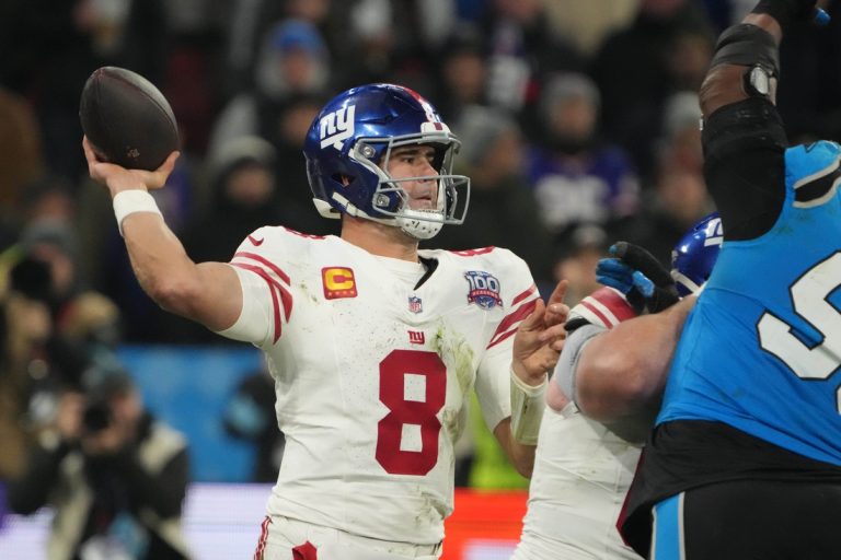 Giants grant demoted QB Daniel Jones his release