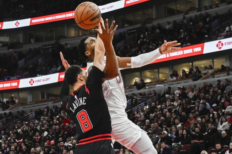 Still-perfect Cavaliers ‘hunting’ history as Bulls arrive