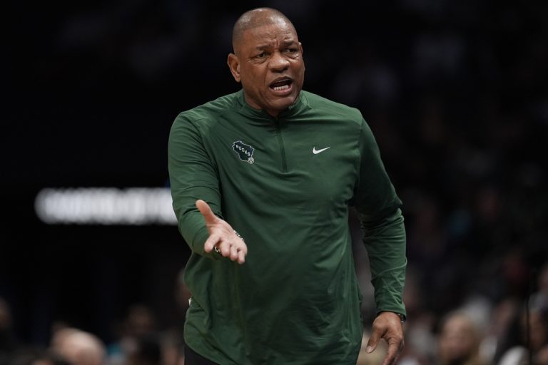 Bucks coach Doc Rivers fined $25K after criticizing officials