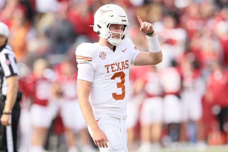 No. 3 Texas keeps focus on defeating Kentucky