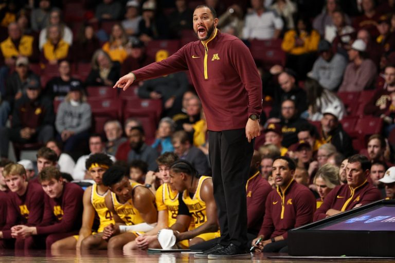 Minnesota seeks convincing win with Cleveland State in town