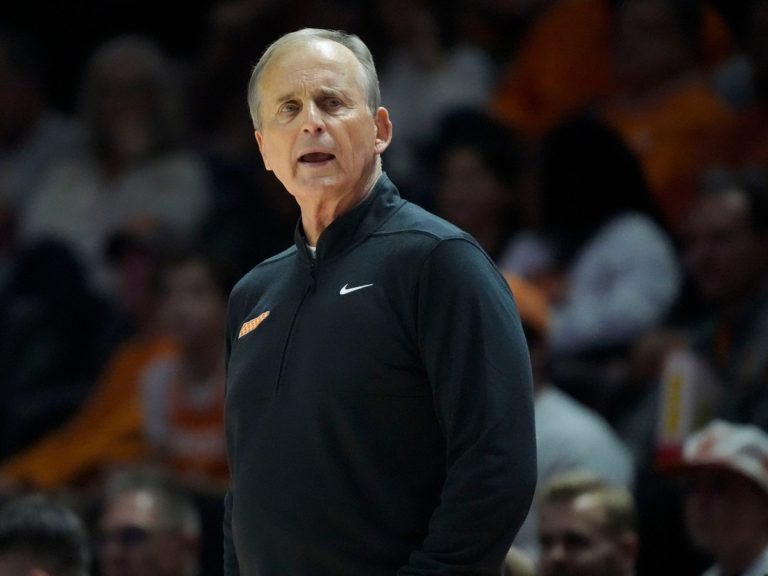 No. 11 Tennessee’s big second half overwhelms Virginia