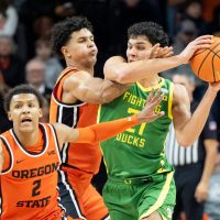 Nate Bittle leads Oregon past Oregon State