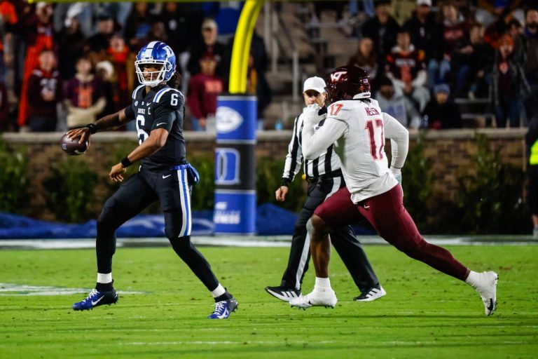 Maalik Murphy throws 3 TDs, helps Duke outlast Virginia Tech