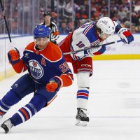 Connor McDavid, Oilers rough up Rangers