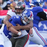 Buccaneers snap skid, keep Giants on losing string