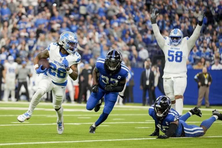 Lions take care of Colts 24-6, extend win streak to nine