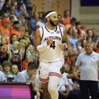 No. 2 Auburn arrives for prove-it game at No. 9 Duke