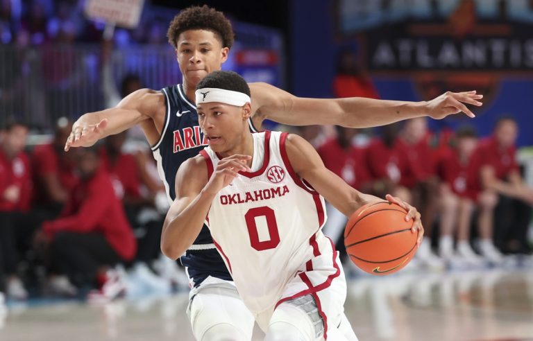 Oklahoma holds on to beat No. 24 Arizona, reach Atlantis final