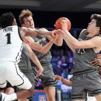 Davidson hands Providence second straight loss in Battle 4 Atlantis