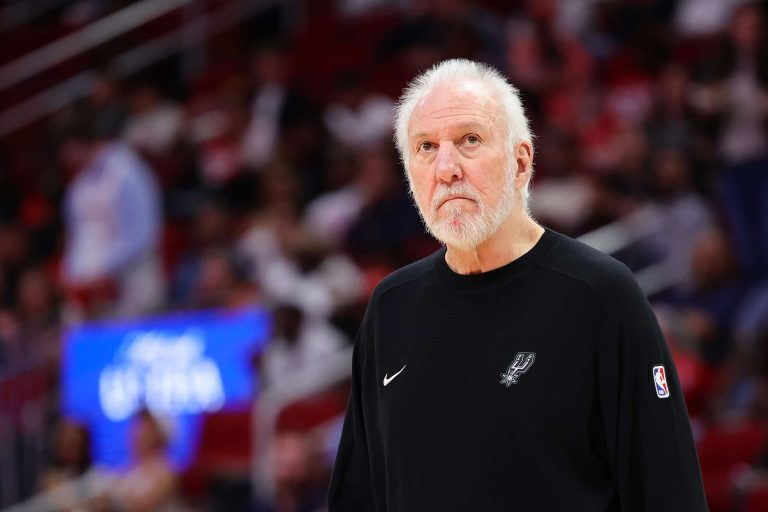 Spurs coach Gregg Popovich recovering from mild stroke