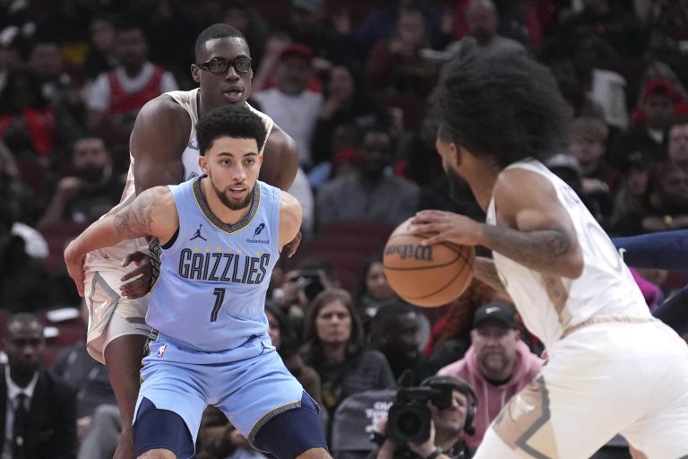 Scotty Pippen Jr. career night leads Grizzlies past Bulls