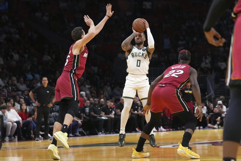 Damian Lillard, Giannis-less Bucks hold off Heat