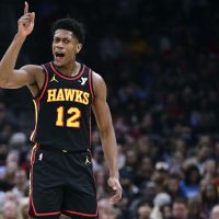 Hawks beat NBA-best Cavaliers again