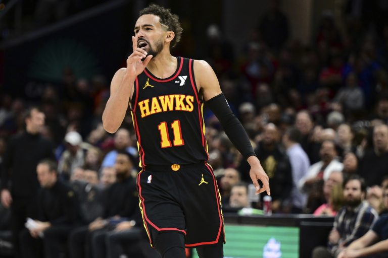 Trae Young, Hawks hand Cavaliers first home loss