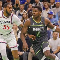 Timberwolves stop 4-game skid, fends off Clippers