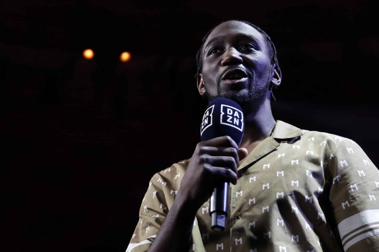 Terence Crawford gives encouraging advice to rival