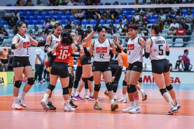 HD Spikers, Crossovers battle for share of early lead