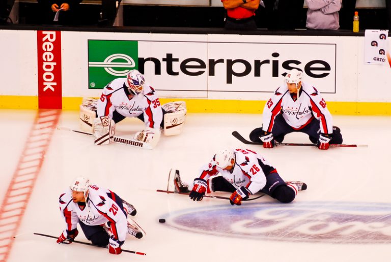 Capitals Dominate Blues in 8-1 Rout: Ovechkin and McMichael Shine