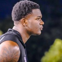 Five-star DL Jahkeem Stewart returns to Oregon as two-team race tightens